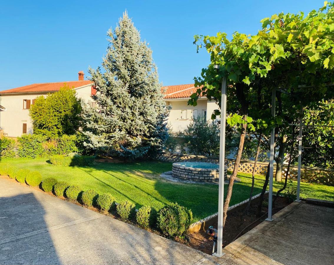 House Rose Apartment Rabac Exterior foto
